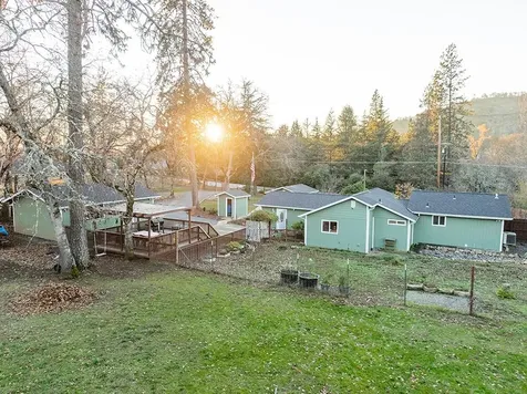 465 W Jones Creek Road Grants Pass OR 97526