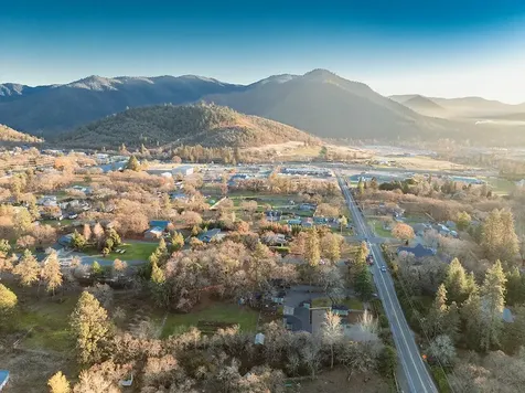 465 W Jones Creek Road Grants Pass OR 97526