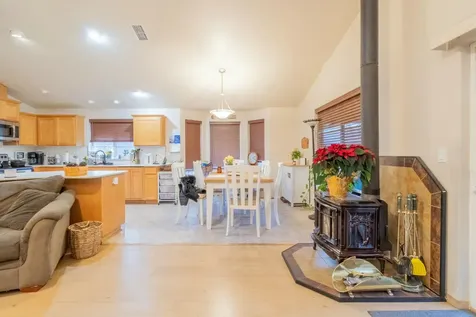 118 SE Maice Court Grants Pass OR 97527