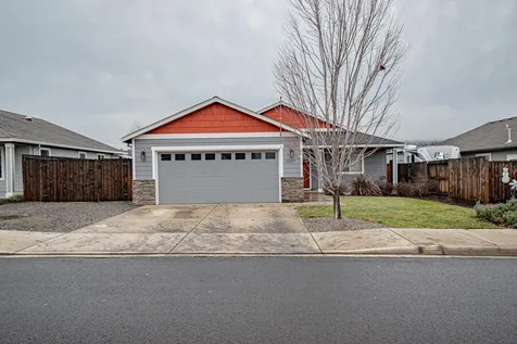 1007 Stonewater Drive Eagle Point OR 97524