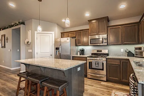 1007 Stonewater Drive Eagle Point OR 97524