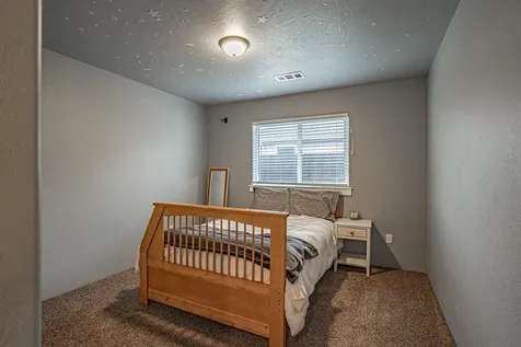 1007 Stonewater Drive Eagle Point OR 97524