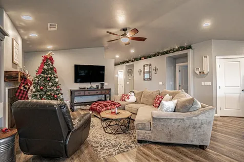 1007 Stonewater Drive Eagle Point OR 97524