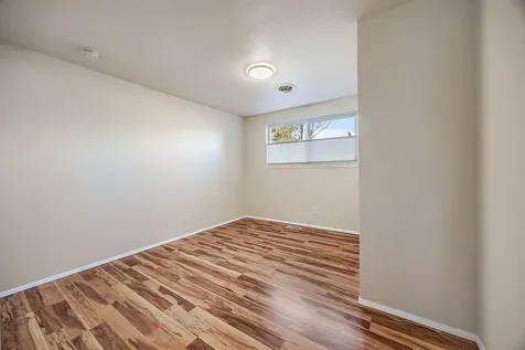 360 Oxford Street Ashland OR 97520