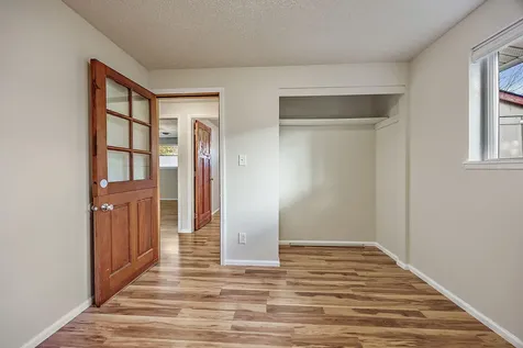 360 Oxford Street Ashland OR 97520