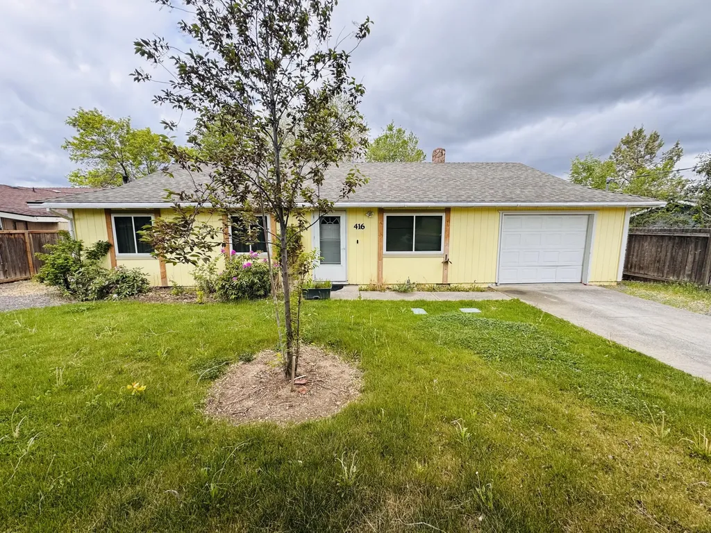 416 NE 10th Street Madras OR 97741