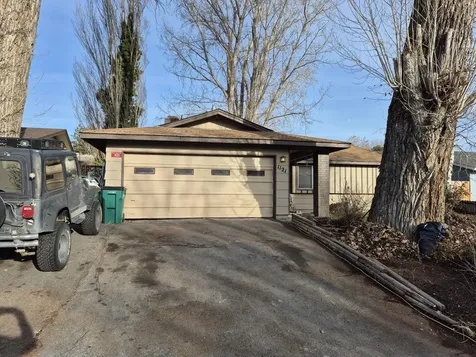 1121 Merryman Drive Klamath Falls OR 97603