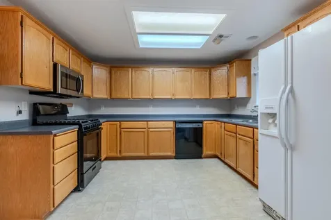 1483 S Oakdale Avenue Medford OR 97501