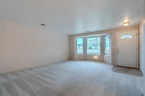 1483 S Oakdale Avenue Medford OR 97501