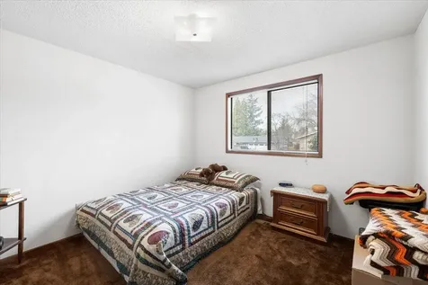 2994 Seckel Street Medford OR 97504