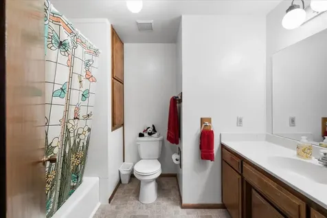 2994 Seckel Street Medford OR 97504