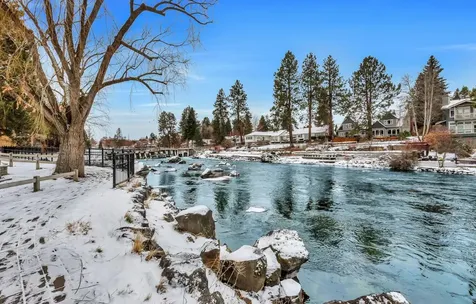 1565 NW Wall Street Bend OR 97703