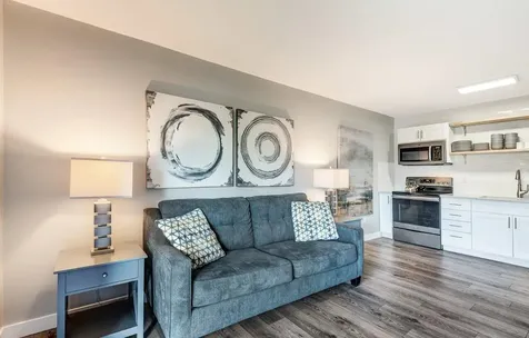 1565 NW Wall Street Bend OR 97703