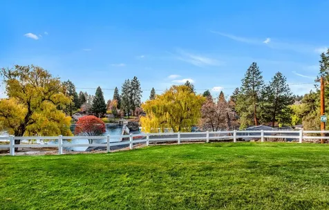 1565 NW Wall Street Bend OR 97703