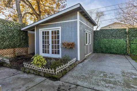 520 Benson Street Medford OR 97501