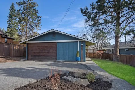 1978 NW Awbrey Road Bend OR 97703