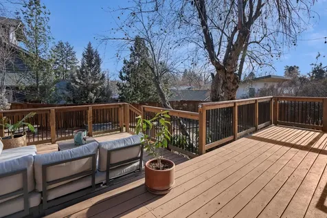 1978 NW Awbrey Road Bend OR 97703
