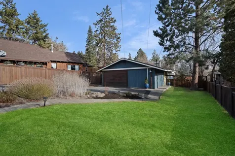 1978 NW Awbrey Road Bend OR 97703