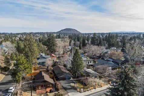 1978 NW Awbrey Road Bend OR 97703