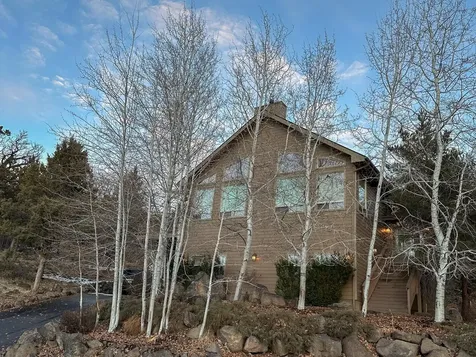 9751 Kestrel Road Klamath Falls OR 97601