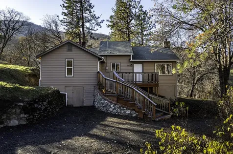 551 Grandview Drive Ashland OR 97520