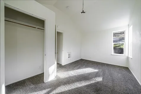 551 Grandview Drive Ashland OR 97520