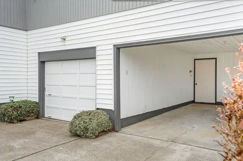 880 Spears Avenue SE Salem OR 97302