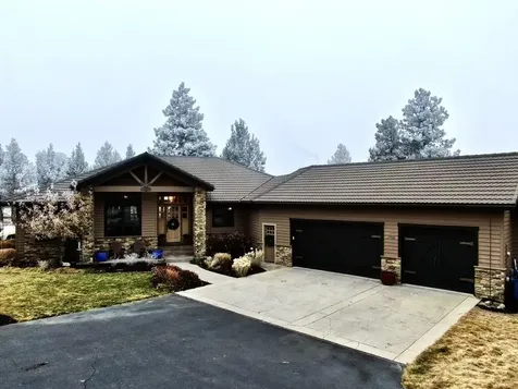 17686 Mountain View Road Sisters OR 97759
