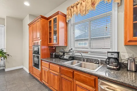 1982 Jeremy Street Central Point OR 97502
