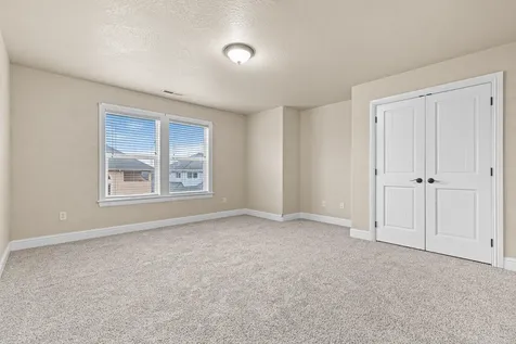 1982 Jeremy Street Central Point OR 97502