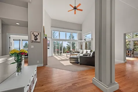 1293 NW Promontory Drive Bend OR 97703