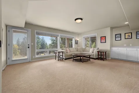 1293 NW Promontory Drive Bend OR 97703