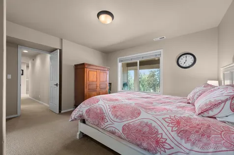 1293 NW Promontory Drive Bend OR 97703