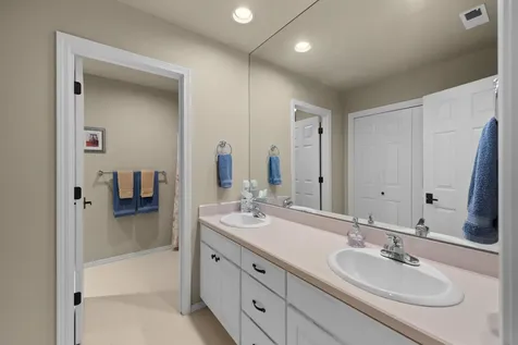 1293 NW Promontory Drive Bend OR 97703