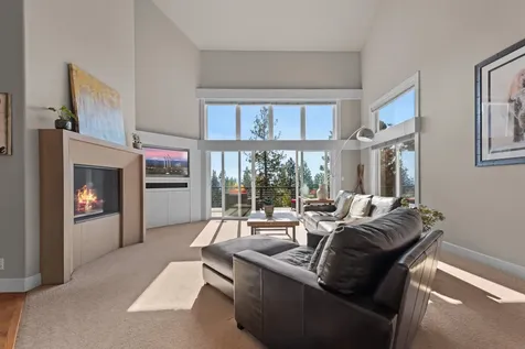 1293 NW Promontory Drive Bend OR 97703