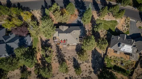 1293 NW Promontory Drive Bend OR 97703