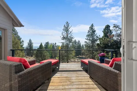 1293 NW Promontory Drive Bend OR 97703