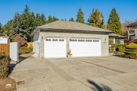 4603 Eagle Trace Drive Medford OR 97504