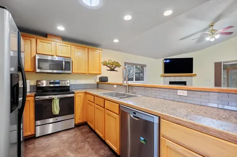 2929 SW 24th Court Redmond OR 97756