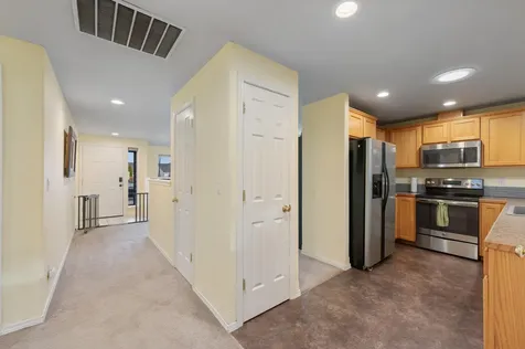 2929 SW 24th Court Redmond OR 97756