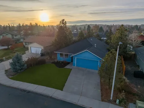 2929 SW 24th Court Redmond OR 97756