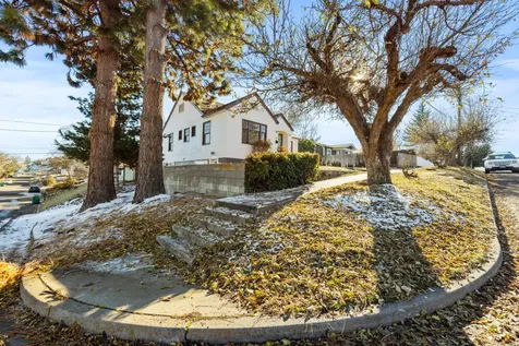 736 Doty Street Klamath Falls OR 97601