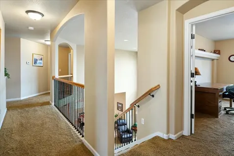 787 NW 28th Street Redmond OR 97756