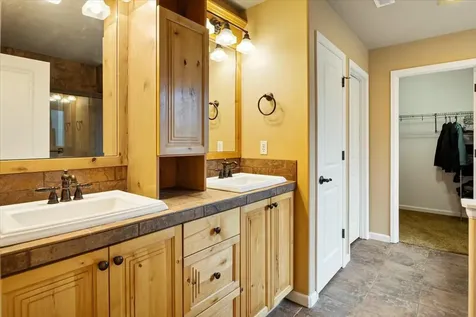 787 NW 28th Street Redmond OR 97756