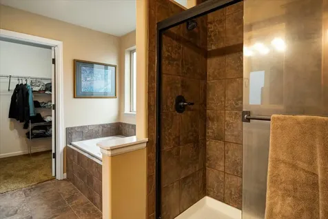 787 NW 28th Street Redmond OR 97756