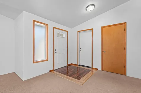 2465 Temple Drive Medford OR 97504