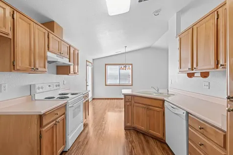 2465 Temple Drive Medford OR 97504