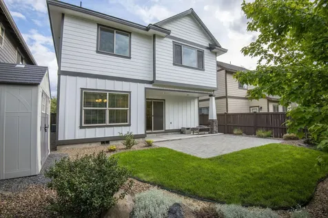 21388 NE Evelyn Place Bend OR 97701