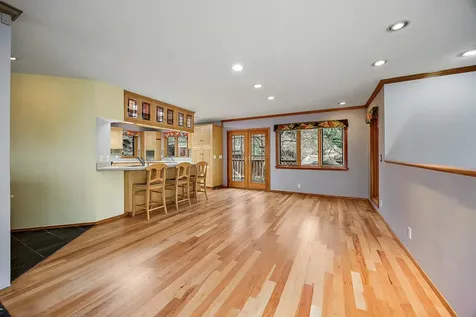 1482 Lilac Circle Ashland OR 97520