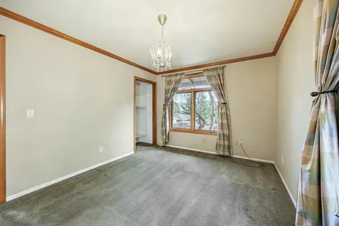 1482 Lilac Circle Ashland OR 97520